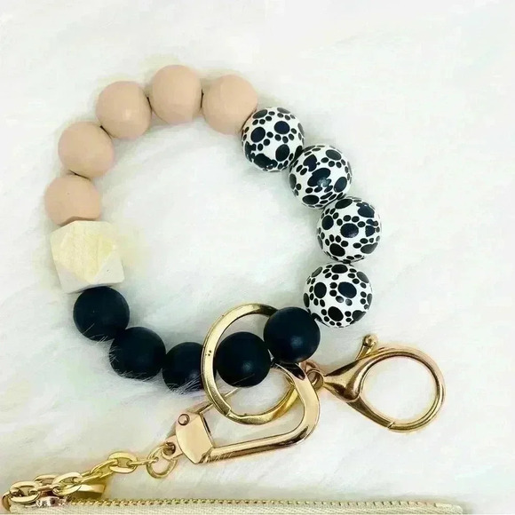 Lorraine Zippered Card Coin Case in Cream - Picture 6 of 6